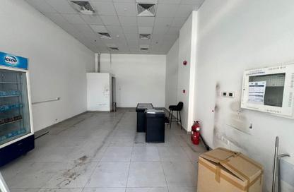 Shop - Studio - 1 Bathroom for rent in Al Warqa Western Residence - Al Warqa'a 1 - Al Warqa'a - Dubai
