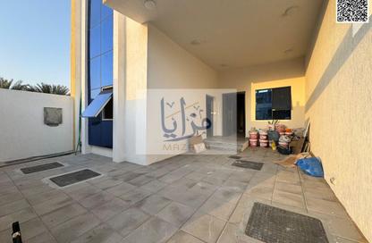 Villa - 3 Bedrooms - 5 Bathrooms for sale in Al Helio 2 - Al Helio - Ajman