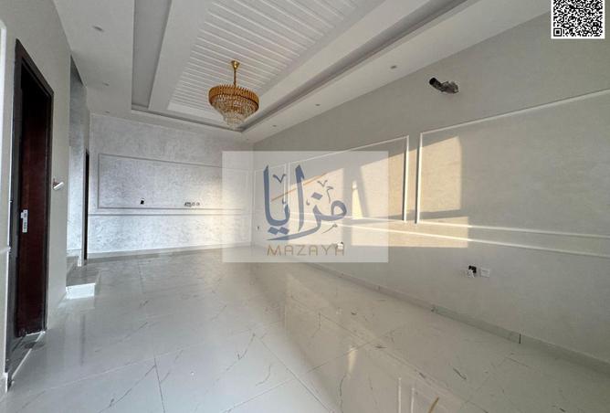 93135947 - Property Image 2