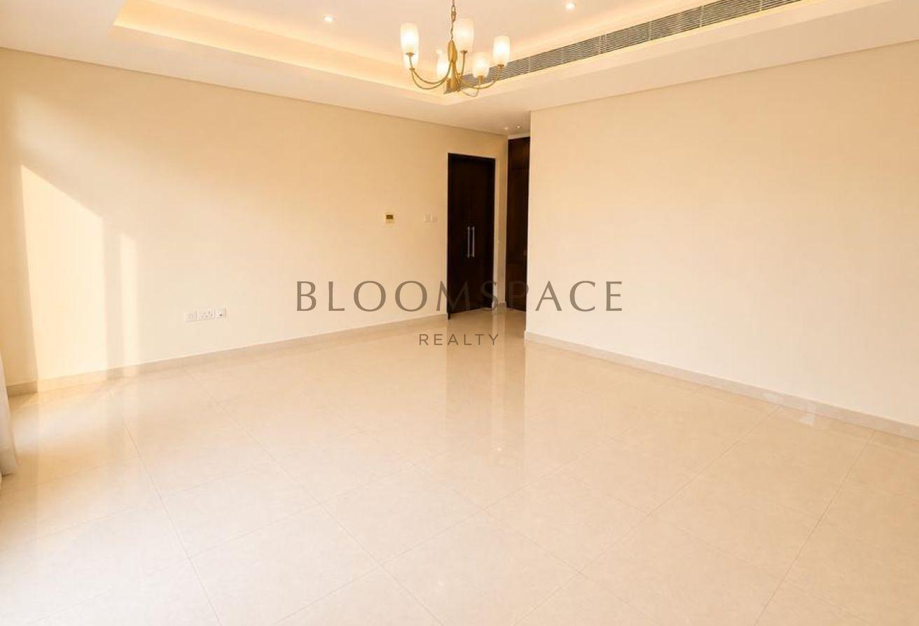 4BR + Maid | Private Garden | Gated Community photo 24