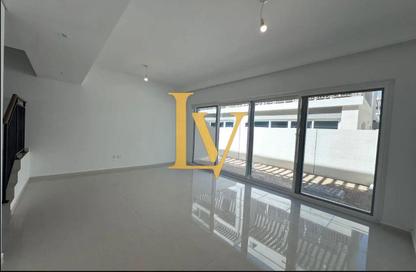 Townhouse - 3 - 3 for rent in Camelia - Damac Hills 2 - Dubai