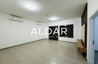 Townhouse - 4 - 3 for rent in Zahra Townhouses - Town Square - Dubai