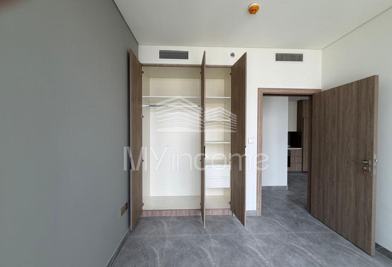 HIGH FLOOR | BRAND NEW | CANAL VIEW photo 18