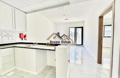 Apartment - 1 Bedroom - 2 Bathrooms for rent in Marah Building - International City Phase 2 - Al Warsan 4 - Al Warsan - Dubai Apartment - 1 Bedroom - 2 Bathrooms for rent in Marah Building - International City Phase 2 - Al Warsan 4 - Al Warsan - Dubai