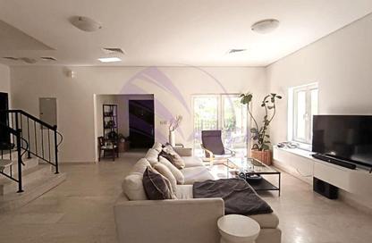 Townhouse - 5 - 5 for rent in Hacienda - The Villa - Dubai