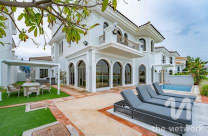 Villa - 4 Bedrooms - 6 Bathrooms for rent in Garden Homes Frond L - Garden Homes - Palm Jumeirah - Dubai