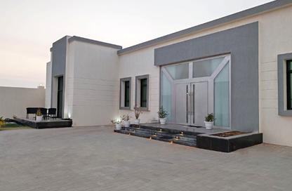 Villa - 3 Bedrooms - 5 Bathrooms for rent in Al Riffa - Ras Al Khaimah