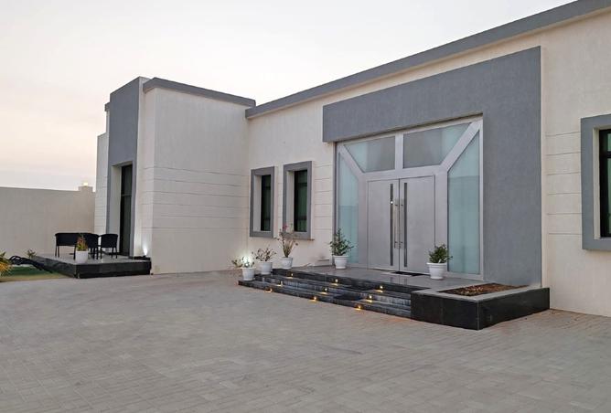 125667445 - Property Main Image