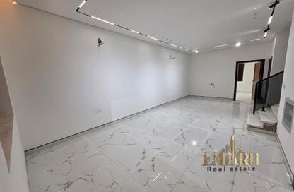 Townhouse - 4 - 5 for sale in Al Zaheya Gardens - Al Zahya - Ajman
