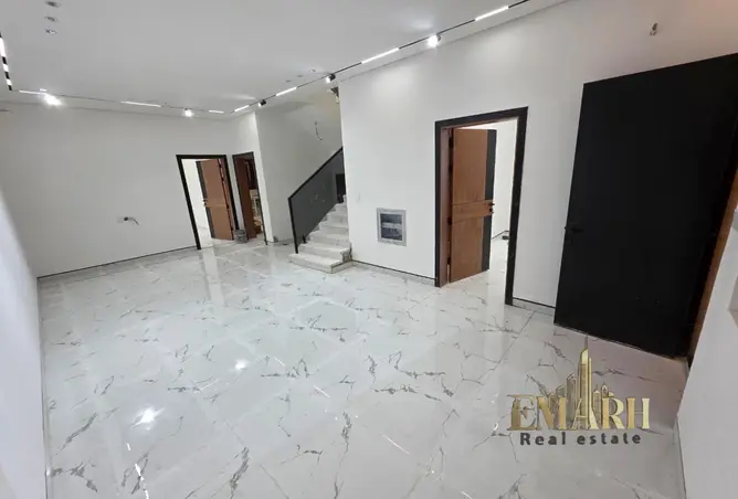 163264488 - Property Image 2