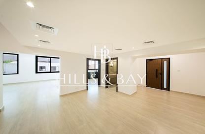 Villa - 5 - 6 for rent in Jumeirah 1 Villas - Jumeirah 1 - Jumeirah - Dubai