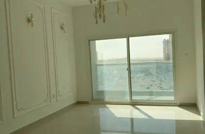 شقة - 2 غرف نوم - 3 حمامات للايجار في جلف تاور - مدينة الإمارات - عجمان