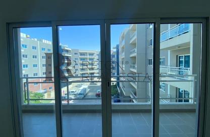 Apartment - 1 Bedroom - 2 Bathrooms for rent in Tower 23 - Al Reef Downtown - Al Reef - Abu Dhabi