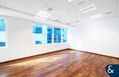 Office Space - Studio for rent in Bay Square Building 12 - Bay Square - Business Bay - Dubai