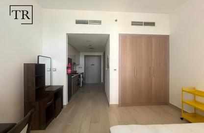 Apartment - Studio - 1 Bathroom for rent in Azizi Riviera 37 - Azizi Riviera - Meydan One - Meydan - Dubai