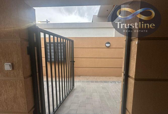 111848945 - Property Image 3