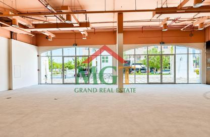 Retail - Studio - 3 Bathrooms for rent in Vincitore Boulevard 3 - Vincitore Boulevard - Arjan - Dubai