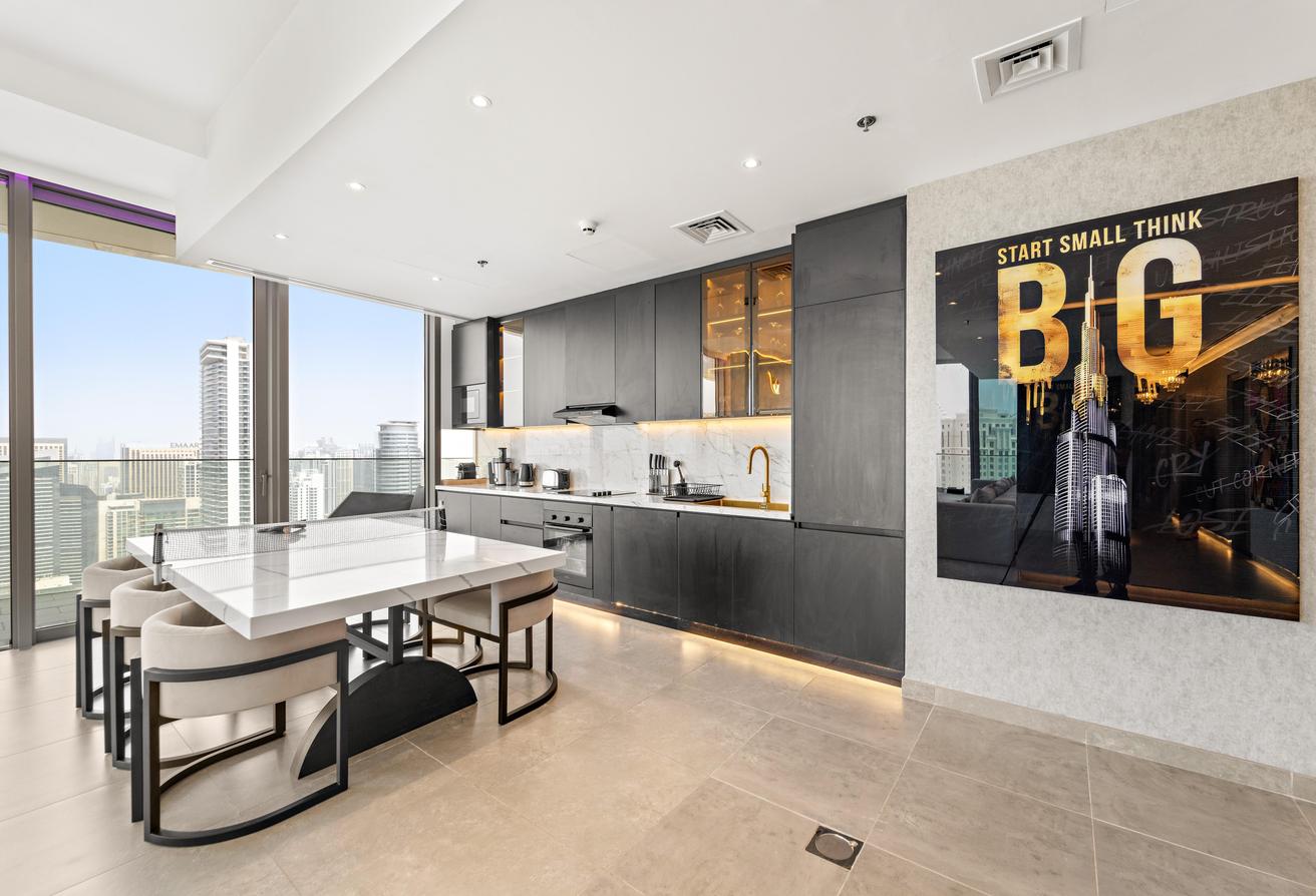 EXCLUSIVE DEAL | ULTRA LUXURY | ALL BILLS INCLUDED photo 8