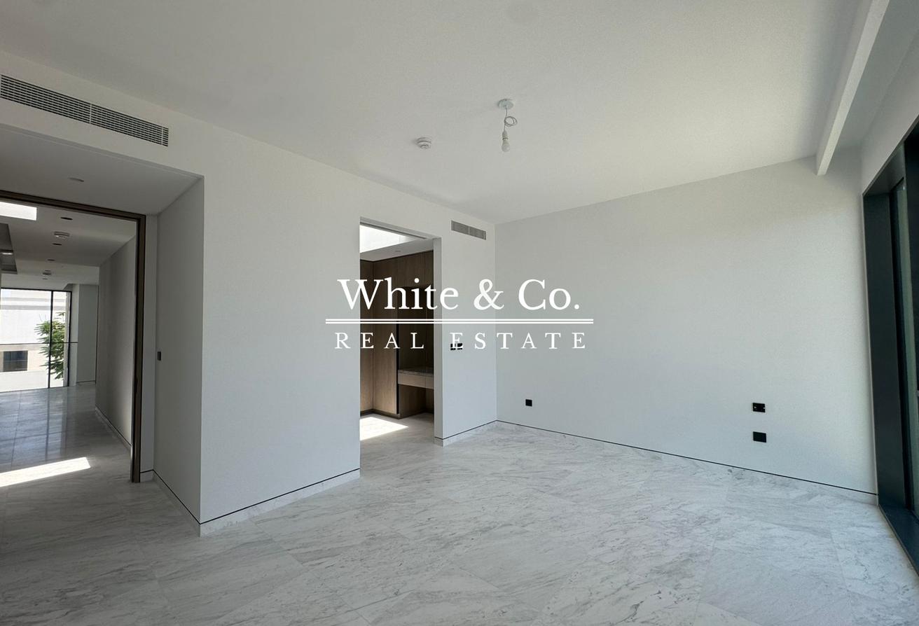 Fully Upgraded | Appliances | Available photo 8