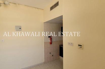 Apartment - Studio - 1 Bathroom for rent in Muwaileh Commercial - Sharjah