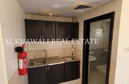 Apartment - Studio - 1 Bathroom for rent in Muwaileh Commercial - Sharjah Apartment - Studio - 1 Bathroom for rent in Muwaileh Commercial - Sharjah