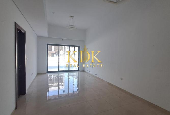 123834534 - Property Image 3