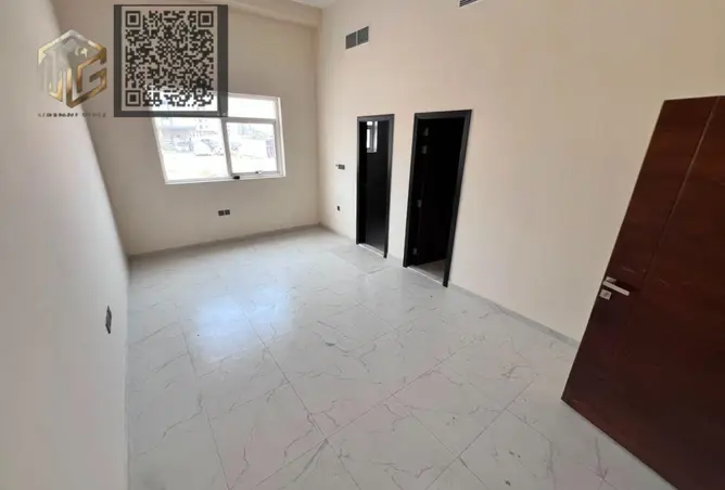 127922355 - Property Image 3