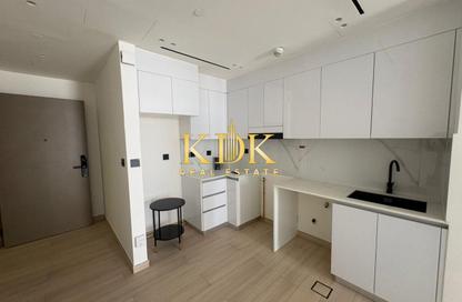 Apartment - 1 - 1 for rent in Binghatti LUNA - District 12 - Jumeirah Village Circle - Dubai