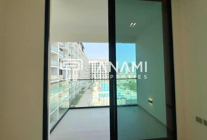 70286810 - صورة العقار 3