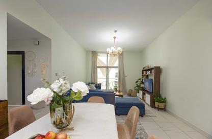 Apartment - 3 Bedrooms - 3 Bathrooms for sale in Glitz 3A - Glitz 3 - Glitz - Dubai Studio City - Dubai