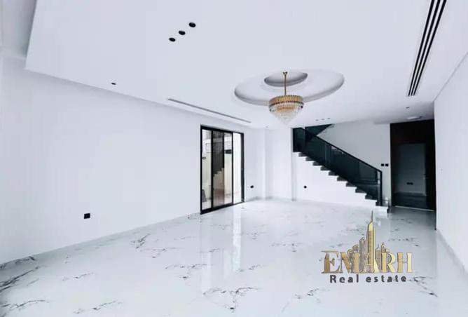 98720348 - Property Image 3