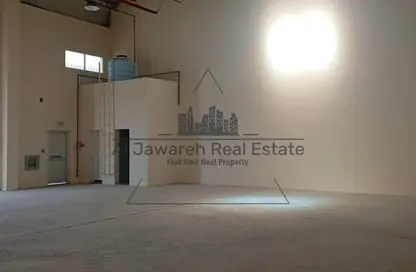 مستودع - استوديو - 1 حمام للايجار في أم درع - أم القيوين