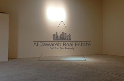 Warehouse - Studio - 1 Bathroom for rent in Umm Dir - Umm Al Quwain
