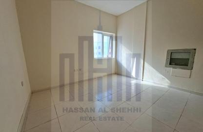 Apartment - Studio - 1 Bathroom for rent in Muwailih Building - Muwaileh - Sharjah