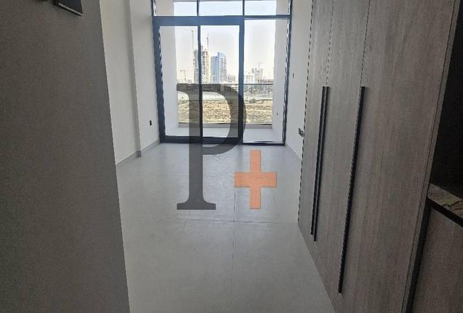 71522568 - Property Image 3