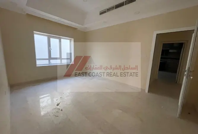 167002215 - Property Image 3