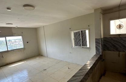 Apartment - Studio - 1 Bathroom for rent in Ibtikar 4 - Al Majaz 2 - Al Majaz - Sharjah