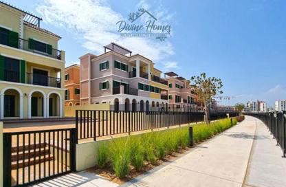 Villa - 3 Bedrooms - 5 Bathrooms for sale in Sur La Mer 1 - Sur La Mer - La Mer - Jumeirah - Dubai