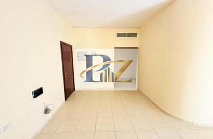 Apartment - 1 - 1 for rent in Fire Station Road - Muwaileh - Sharjah Apartment - 1 - 1 for rent in Fire Station Road - Muwaileh - Sharjah