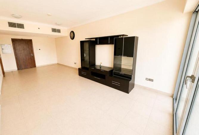 92705008 - Property Image 3