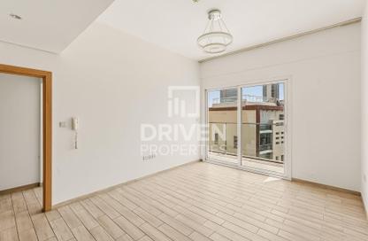 Apartment - 1 Bedroom - 2 Bathrooms for rent in Oxford Residence 1 - District 13 - Jumeirah Village Circle - Dubai