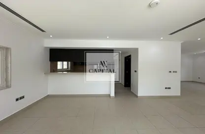 Villa - 3 Bedrooms - 4 Bathrooms for rent in Legacy Large - Legacy - Jumeirah Park - Dubai