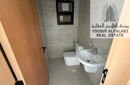 Shop - Studio - 1 Bathroom for rent in Ajman 44 building - Al Hamidiya 1 - Al Hamidiya - Ajman