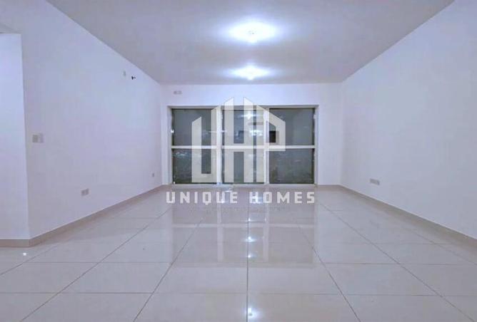 73121437 - Property Main Image