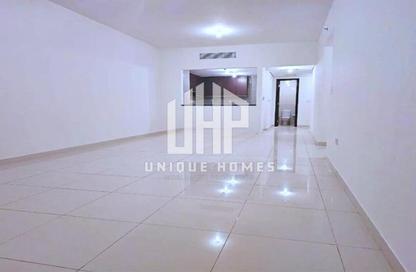 Apartment - 2 Bedrooms - 3 Bathrooms for rent in Burooj Views - Marina Square - Al Reem Island - Abu Dhabi
