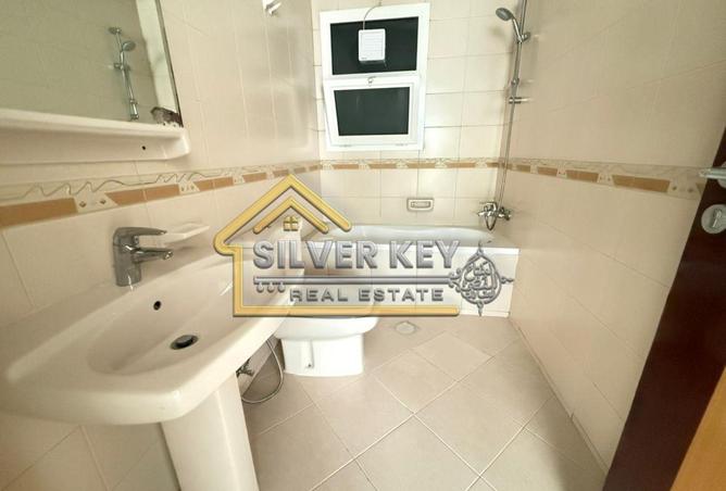 81955171 - Property Image 3