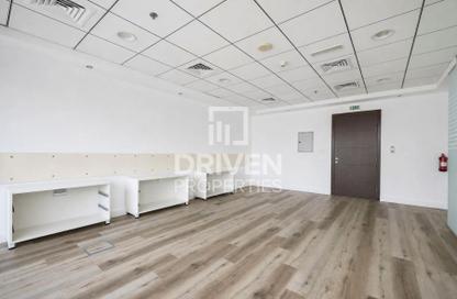 Office Space - Studio for rent in The Burlington - Business Bay - Dubai