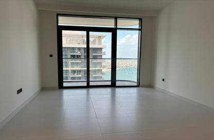 Apartment - 1 - 1 for rent in Marina Vista Tower 2 - Marina Vista - Emaar Beachfront - Dubai Harbour - Dubai