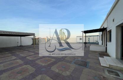 Villa - 2 Bedrooms - 4 Bathrooms for rent in Al Rahmaniya 1 - Al Rahmaniya - Sharjah