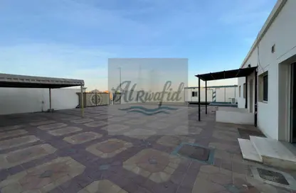 فيلا - 2 غرف نوم - 4 حمامات للايجار في الرحمانية 1 - الرحمانية - الشارقة